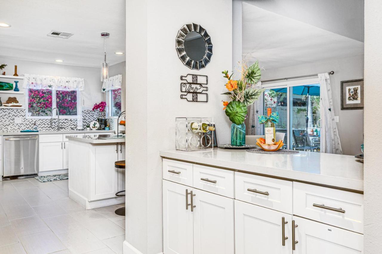 Villa Sunny Times In Palm Springs Permit# 3909 Extérieur photo