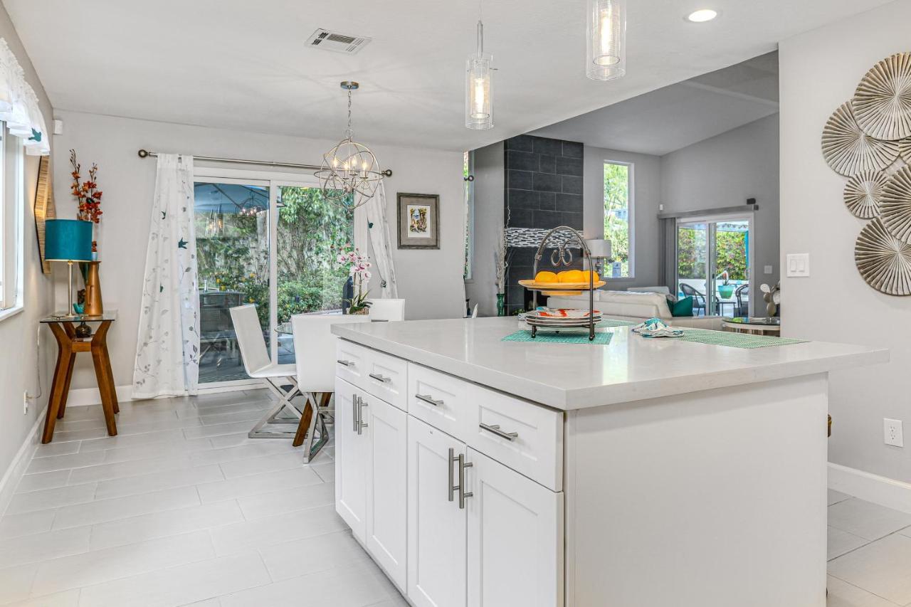 Villa Sunny Times In Palm Springs Permit# 3909 Extérieur photo